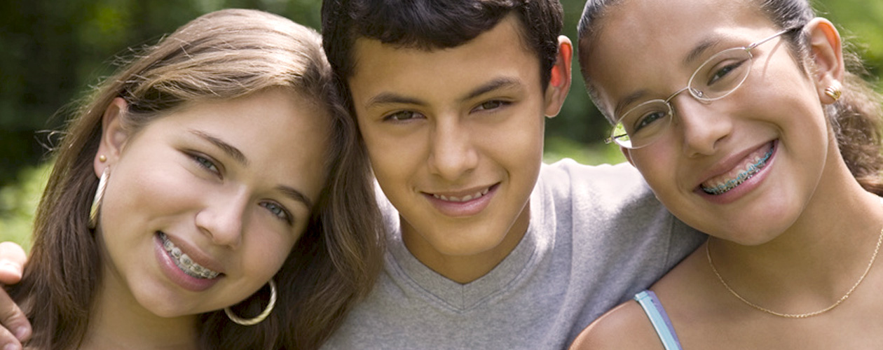 Zahnspange außenbogen Zahnspange: Erwachsene